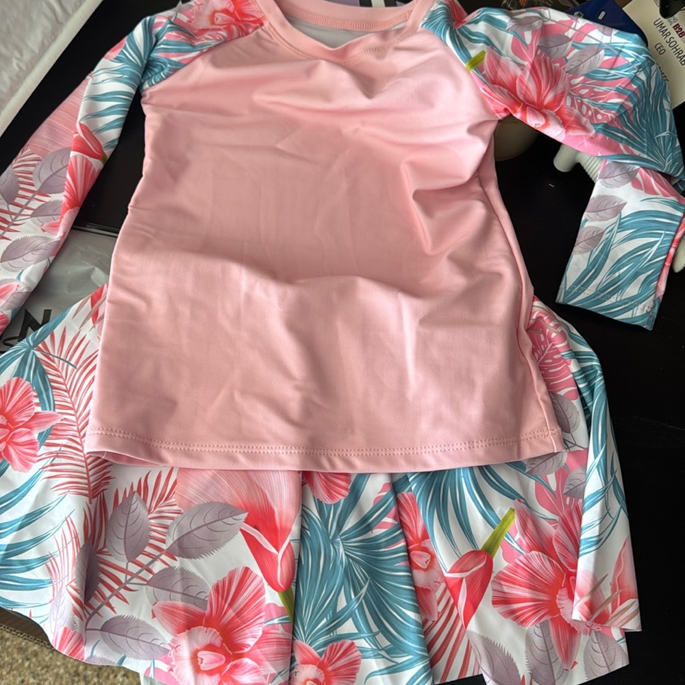 Toddler girl size 6 swimsuit